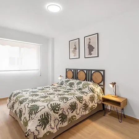 Serene Urban Retreat With Ac And Wifi * Alicante