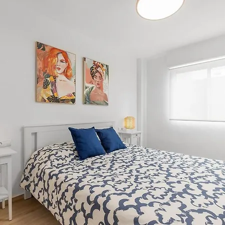Serene Urban Retreat With Ac And Wifi * Alicante