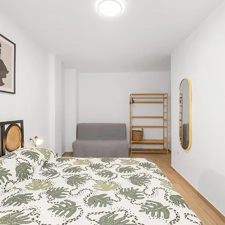 Serene Urban Retreat With Ac And Wifi Daire *