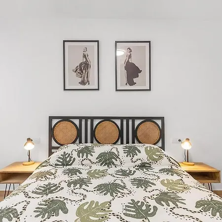 Serene Urban Retreat With Ac And Wifi